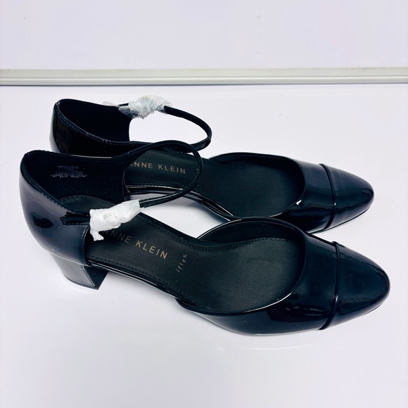 Anne Klein Shoes - Anne Klein Pearle Black Patent Heels – Size 10M